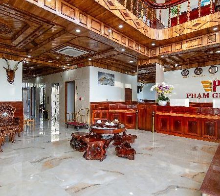 Hotel Khach San Pham Gia Da Nang Zewnętrze zdjęcie